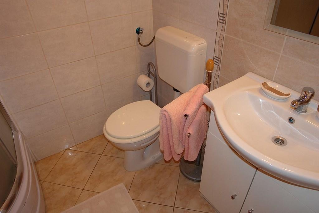 2 Bedroom Amazing Apartment In Crikvenica Pokoj fotografie