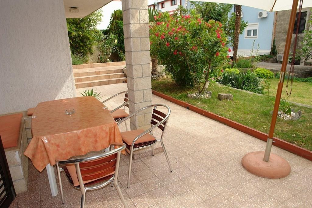 2 Bedroom Amazing Apartment In Crikvenica Pokoj fotografie